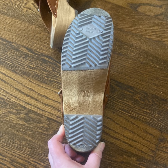 MIA Alma Buckle Clogs - Picture 7 of 7